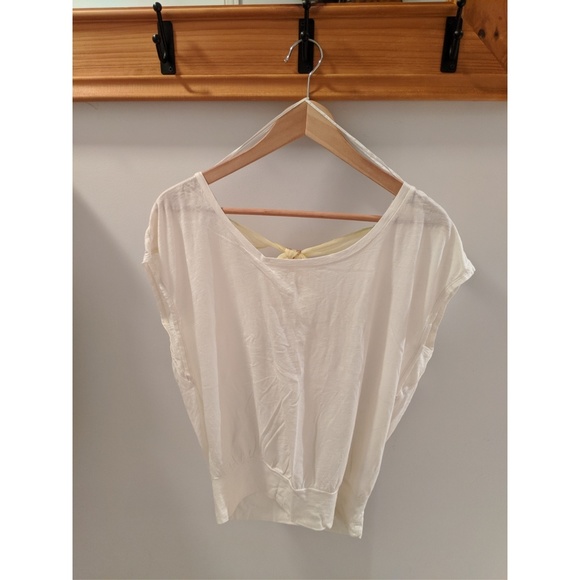 American Eagle cream t-shirt with back now, size S - Picture 2 of 3